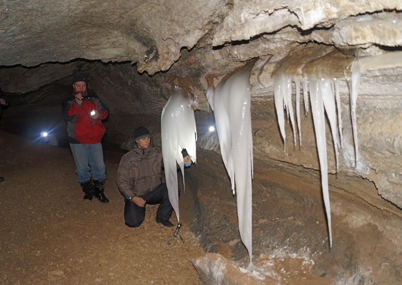 Ишеевские пещеры