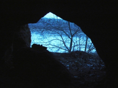 Мухинская пещера