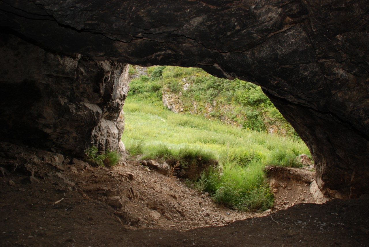 Биджинские пещеры
