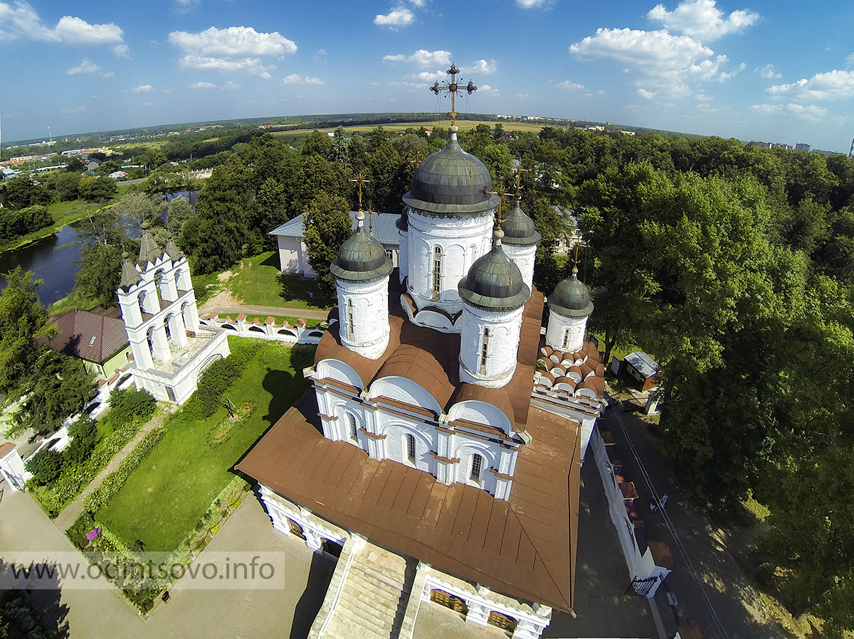 Дворцы и усадьбы Московской области