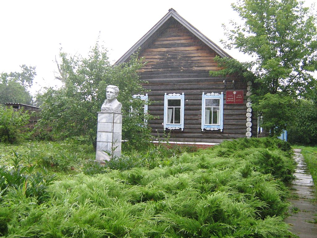 Музей Майорова-Шкетана, Старое Крещено