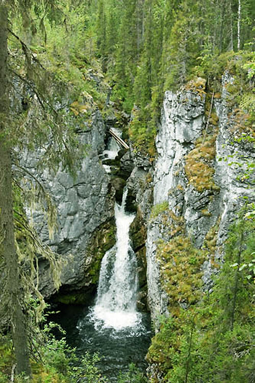 водопад Велдор-Кыртаёль