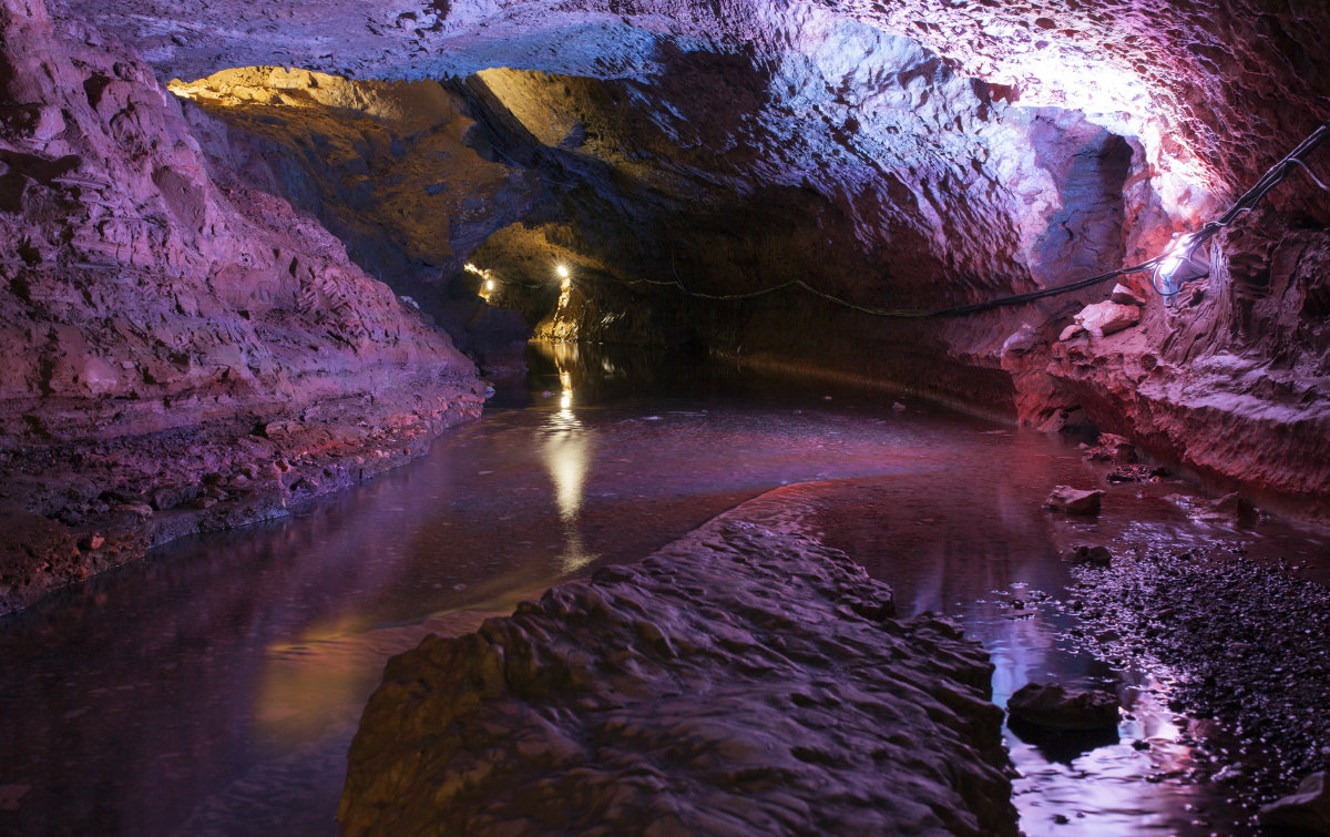 Пещера Абрскила